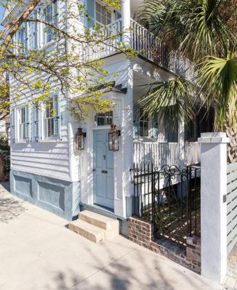 Cannonborough Elliotborough House | Cabana House at Casa Zoe