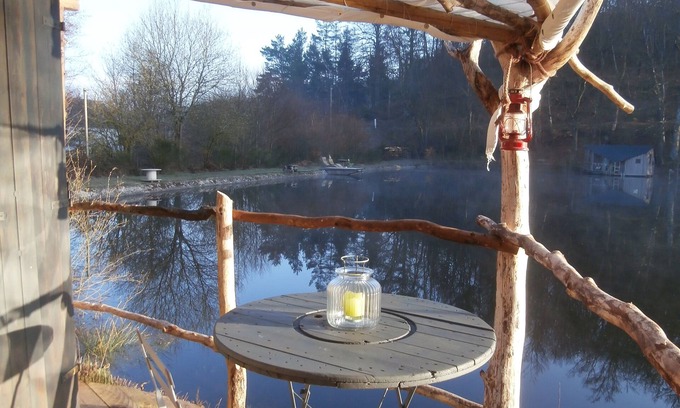 Saint-Nabord Cabin | Cabane de l'aventurier- Bed and breakfast