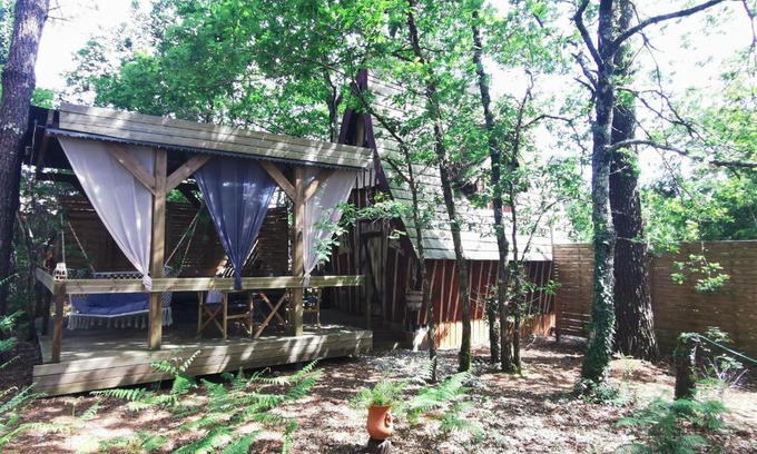 Taller House | Cabane Spa 40