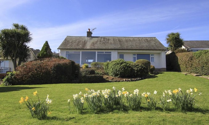 Beaumaris Cottage | Cabin ∙ 3 bedrooms ∙ 6 guests