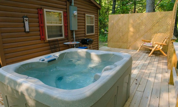 Logan Cabin | Cabins In Hocking - Junebug