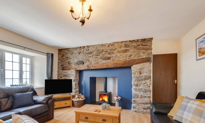 Bangor House | Cae’r Ffynnon in the beautiful Bangor