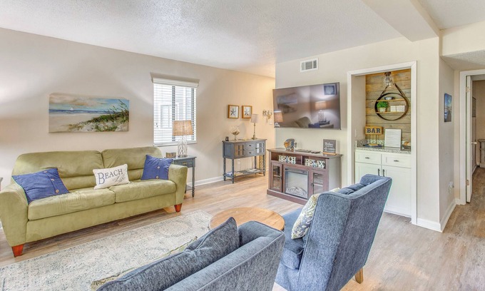 Calabash Condo | Calabash Condo: Close to Coast & Fishing