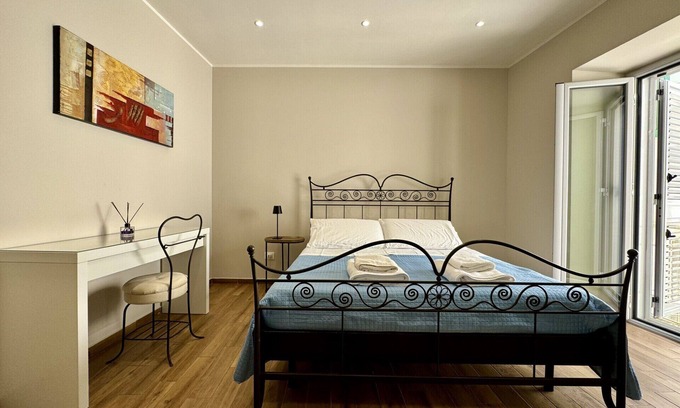 Reggio Calabria Apartment | Calabrian Refuge