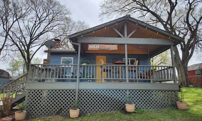 Afton House | Calhoun Lakehouse on Monkey Island