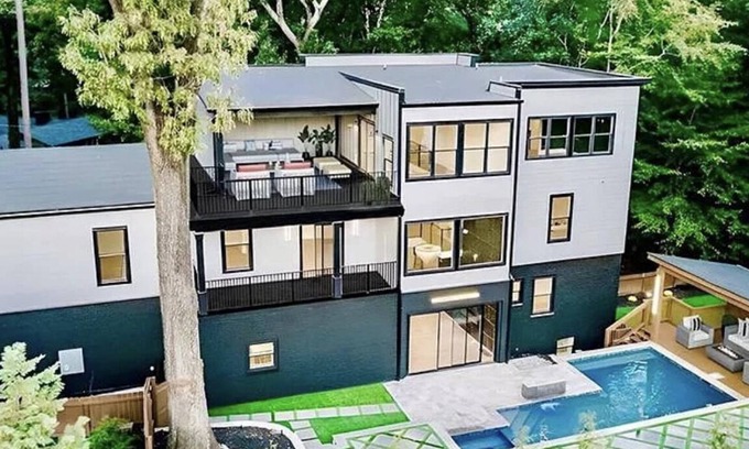 Brandon House | California Modern Home In Buckhead