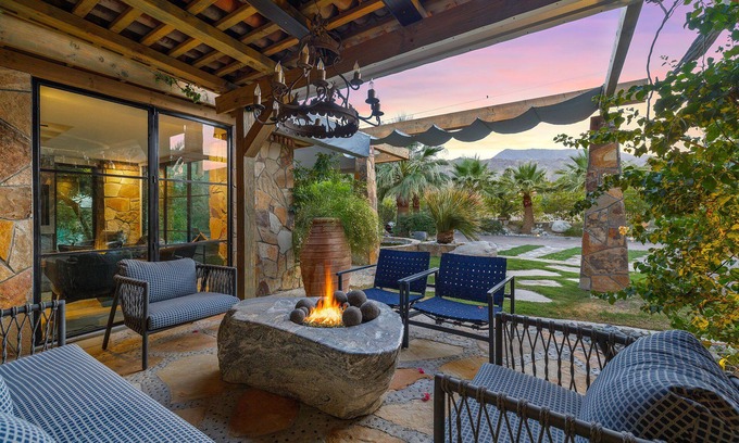 Palm Desert House | 'Calistoga Retreat' 6 BR in the Palm Desert hills!