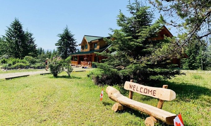 Golden Cabin | Callinghorselodge Selkirk Suite