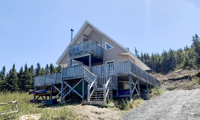 Goobies House | Calming Cabin Retreat