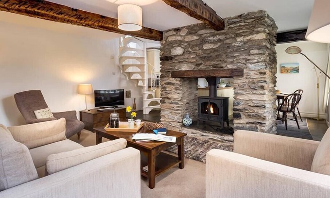Crook Cottage | CAMELLIA COTTAGE, pet friendly, with open fire in Crook