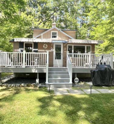 South Casco House | CAMP DRAGONFLY LIMIT 10 home