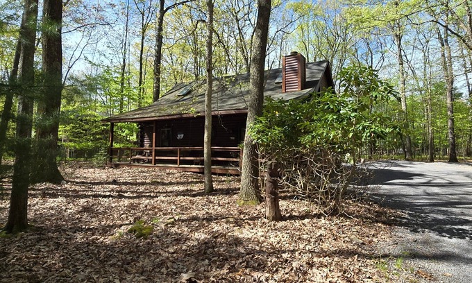 Swanton Cabin | Camp Valentine- charming 3 bedroom cabin with hot tub and fireplace in private setting