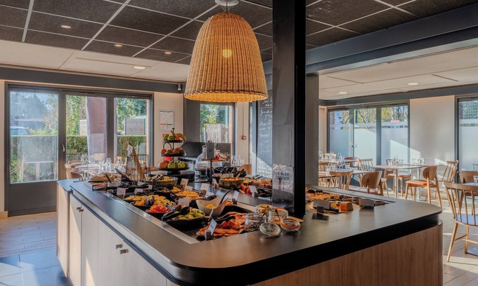 Cousinerie Hotel | Campanile NATURE - Lille Est Villeneuve-d'Ascq