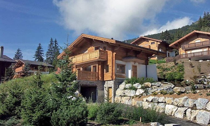 Anzere House | Campanule by Interhome