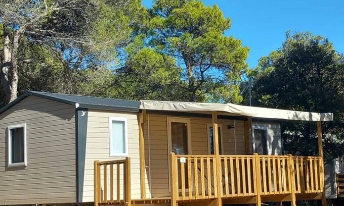 Fabrezan House | Camping 3 étoiles - Piscine - ccb0fg0