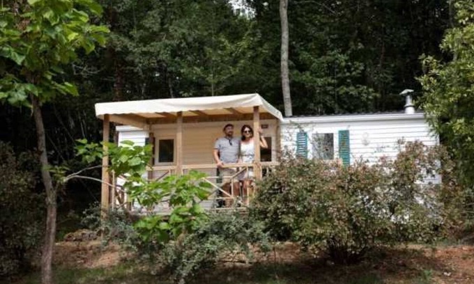 Soturac House | Camping 3 étoiles - Piscine - eehcdi