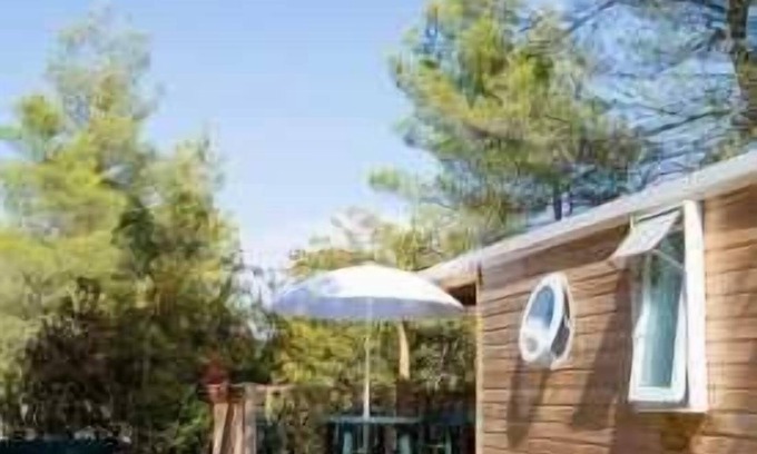 Orgon House | Camping 4 étoiles - Piscine - eebbc0