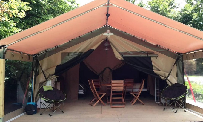 Landry House | Camping Eden de la Vanoise* - Victoria Canvas Bungalow 3 Rooms 5 People Without Sanitary