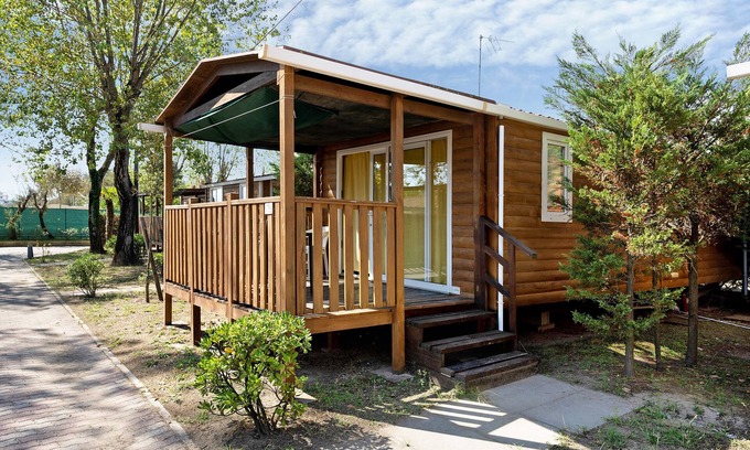 Chioggia RV Rental | "Camping Grande Italia Vulcano 4" with Sea View & Terrace