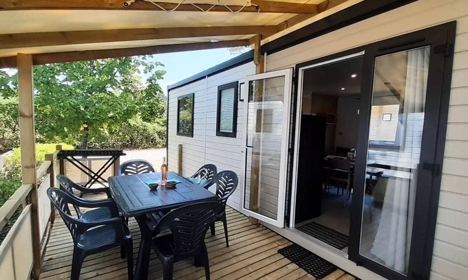 Valensole House | Camping Oxygène * - Mobile Home Texas Standard. 4 rooms 6/8 people Air-conditioned