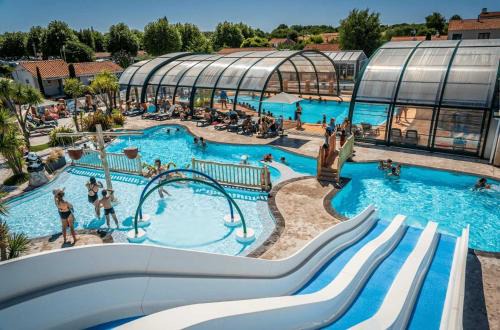 Olonne-sur-Mer Other | Camping - Parc aquatique - ccaggcd