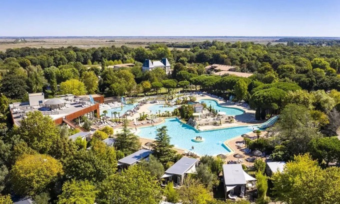 Mauzac House | Camping Séquoia Parc* - Cottage Grand Confort TV LV Air conditioning 3 rooms 4 people