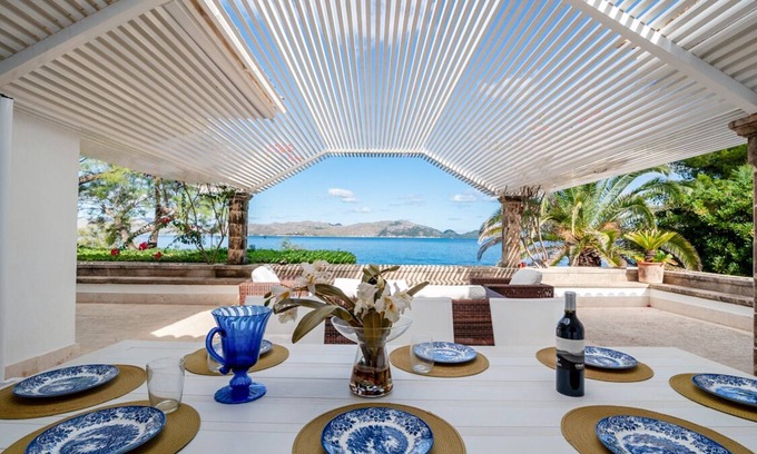 Cielo de Bonaire Villa | CAN RAMIS - Seafront house with panoramic views.