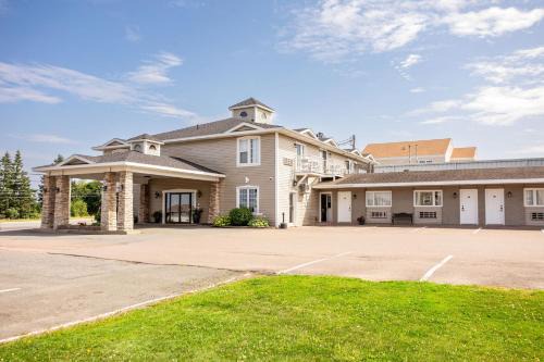 Charlottetown Hotel | Canadas Best Value Inn & Suites-Charlottetown