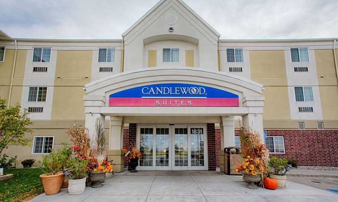 Fargo Hotel | Candlewood Suites Fargo-N. Dakota State University by IHG