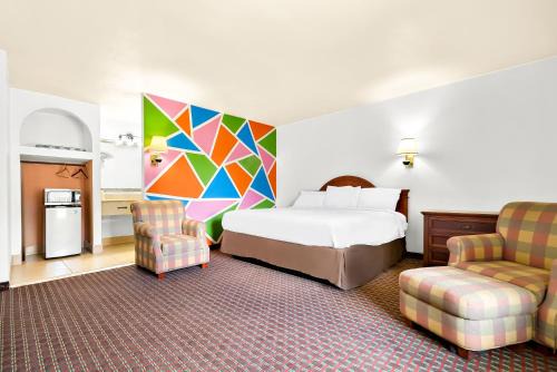 Montgomery Hotel | Capitol Inn and Suites