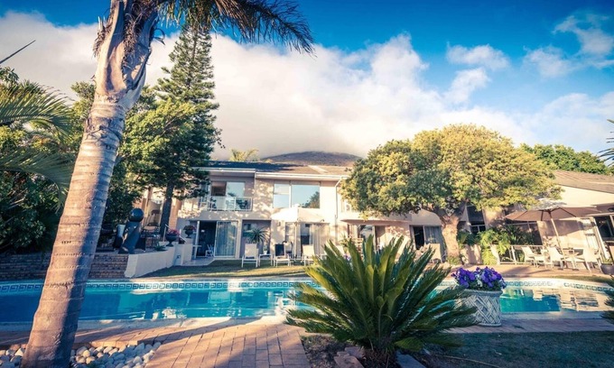 Welgemoed House | Capo Cabana Guesthouse