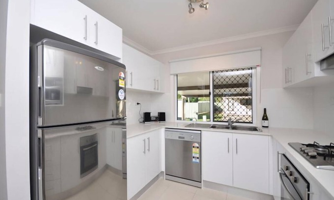 Middlemount Villa | Capricorn Villas