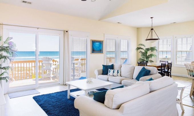 Topsail Beach House | 'Captain Andy's' - Beachfront Family Vacation Perfection