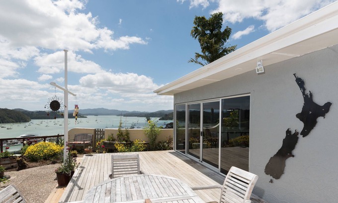 Opua Cottage | Captain's Quarters - Opua Holiday Home