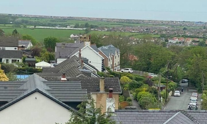 Meliden Cottage | Captivating 2-Bed Cottage in Prestatyn