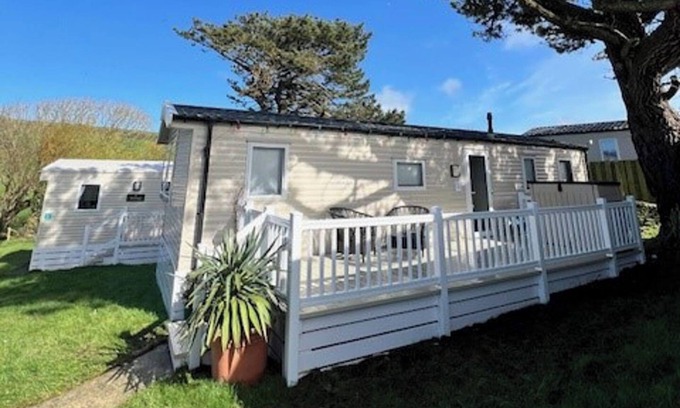 Newquay Cabin | Caravan at Newquay Bay Resort - 3 Bedrooms