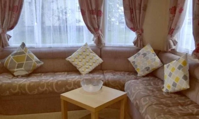 Dawlish Cabin | Caravan in Dawlish warren