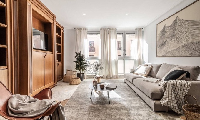 Almagro Apartment | Cardet - 2 bedrooms and pool in Almagro