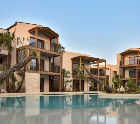 Lido di Jesolo Apartment | Caribe Sunset - Large 3 Bedrooms with Caribbean Pool