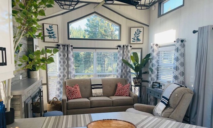 Coeur d'Alene Cabin | Caribou Ridge at Lake Coeur d'Alene