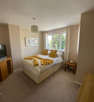 Kenfig Hill House | Carol,s Place Near Porthcawl Margam & M4