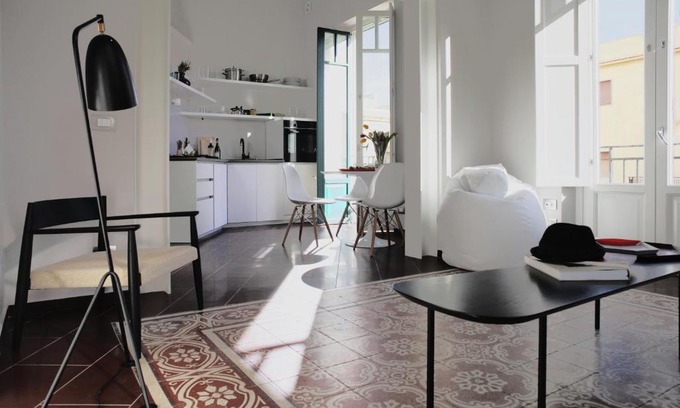 Trapani City Centre Apartment | Carolina's Nest