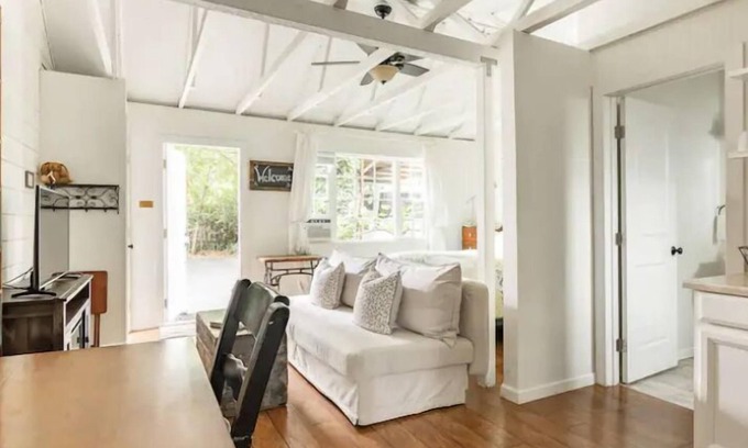 Napa House | Carriage House at Main Street Farmhouse!