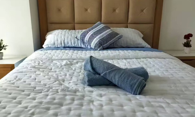 Cartagena District Apartment | Cartagena en Familia, with Aire and Smart TV