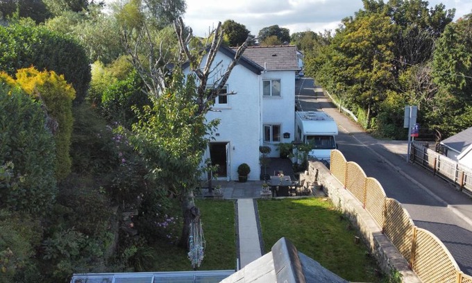 Bridgend House | Cartref, 1860s family home.