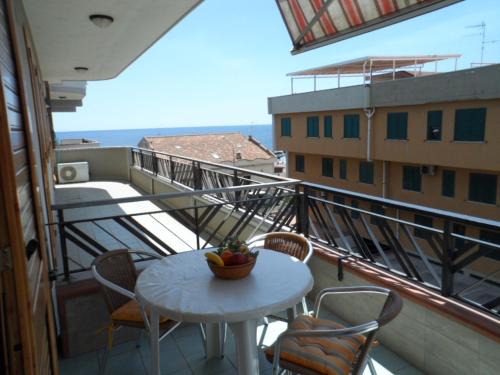 Sant'Anna Apartment | Casa 1 Sole - Mare - Montagna - con Terrazza panoramica
