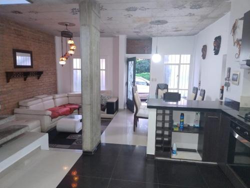 Floridablanca House | Casa 41 Villa Yolanda