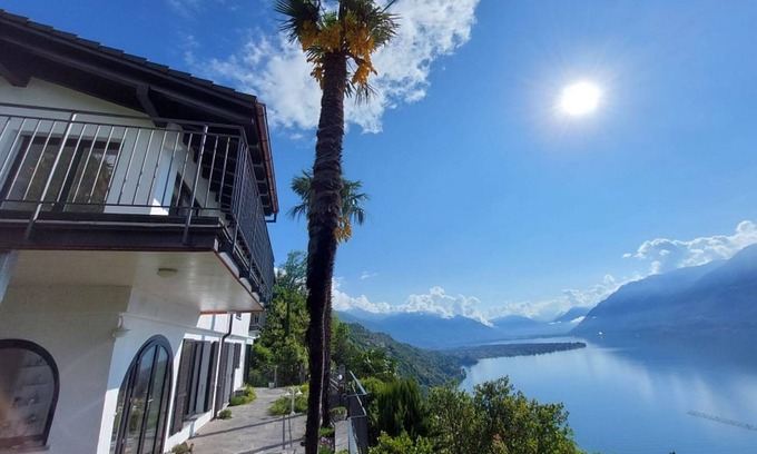 Ronco sopra Ascona House | Casa ai Monti: Spacious Detached Holiday Home with Exceptional Mountain and Lake