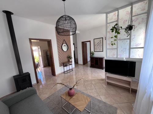 Massa d'Albe House | Casa Albe