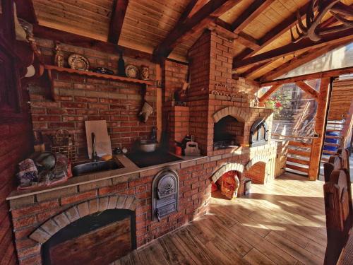 Busteni House | Casa Anitta